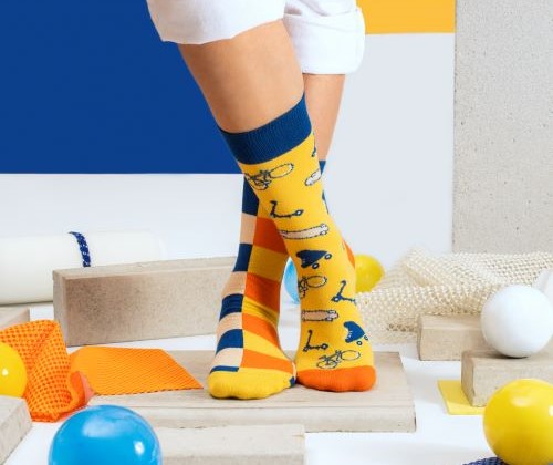 Ein Statement im Oktober: Mismatch Socken!