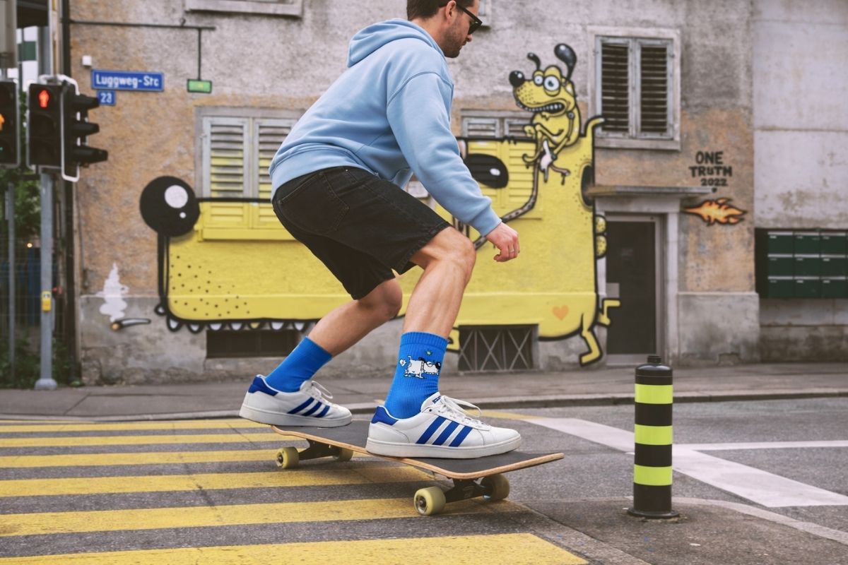 One Truth Bros X PAAR Socks