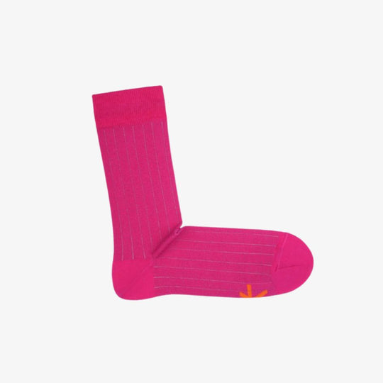 MAGENTA